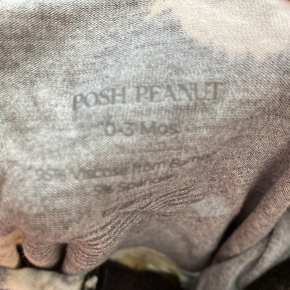 Posh Peanut 0-3 mos Tiger print knotted sleeper. - Picture 2 of 7